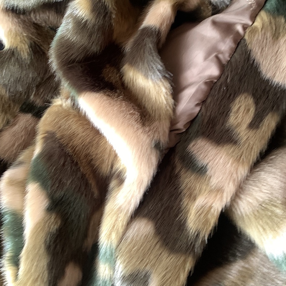 CAMO FUR COAT - Picture 15 of 17